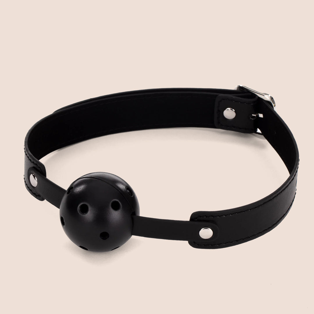 Sport Sheets Sex & Mischief Breathable Ball Gag – simplipleasures.com