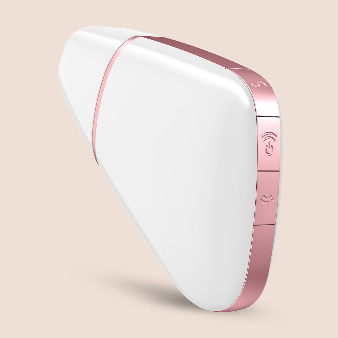 Satisfyer Love Triangle | air-pulse stimulation & vibrations with travel cap