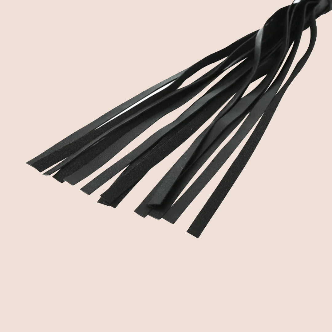 Sex & Mischief Mini Faux Leather Flogger | discreet