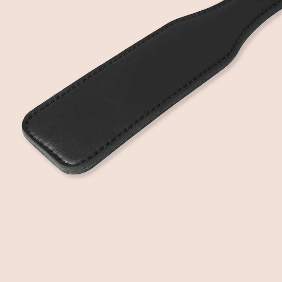 Sex & Mischief Vinyl Paddle, XOXO | leaves a xoxo impression