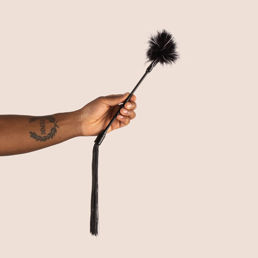 Sex & Mischief Whip & Tickle | double ended feather & silicone thread tips