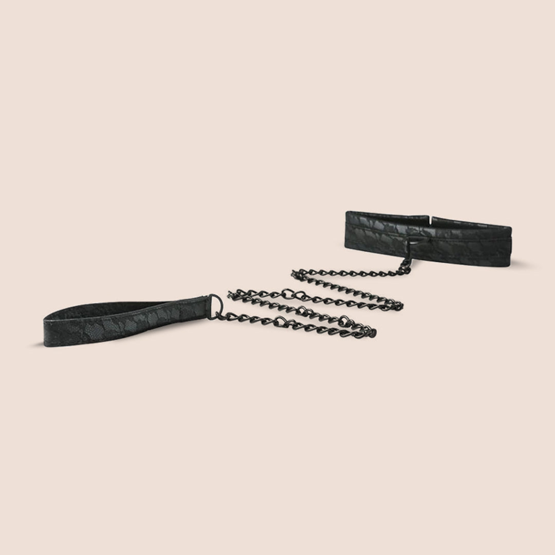 Sincerely, Sportsheets Lace Collar and Leash | soft lace & linked leash