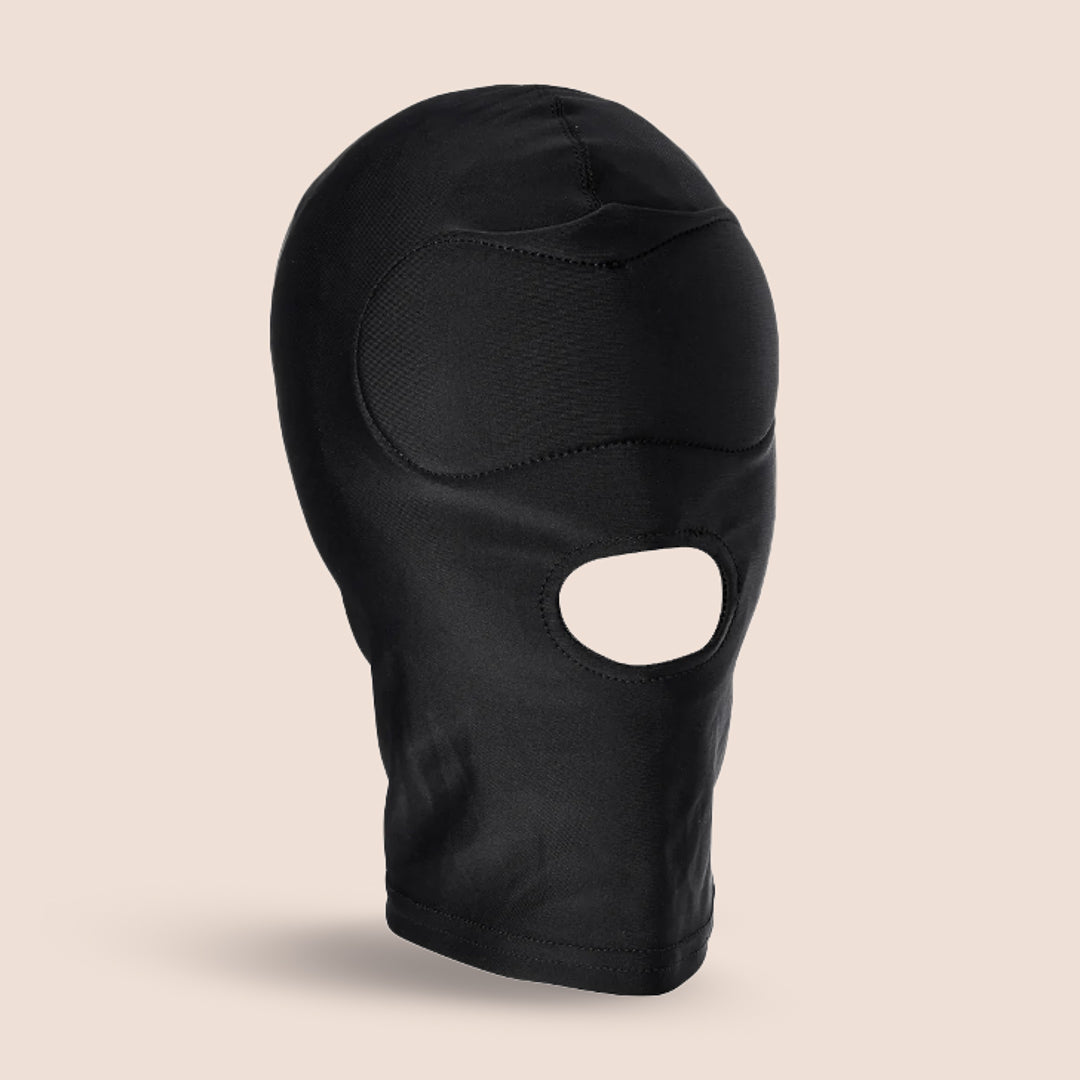 Sportsheets Shadow Hood | padding over the eyes