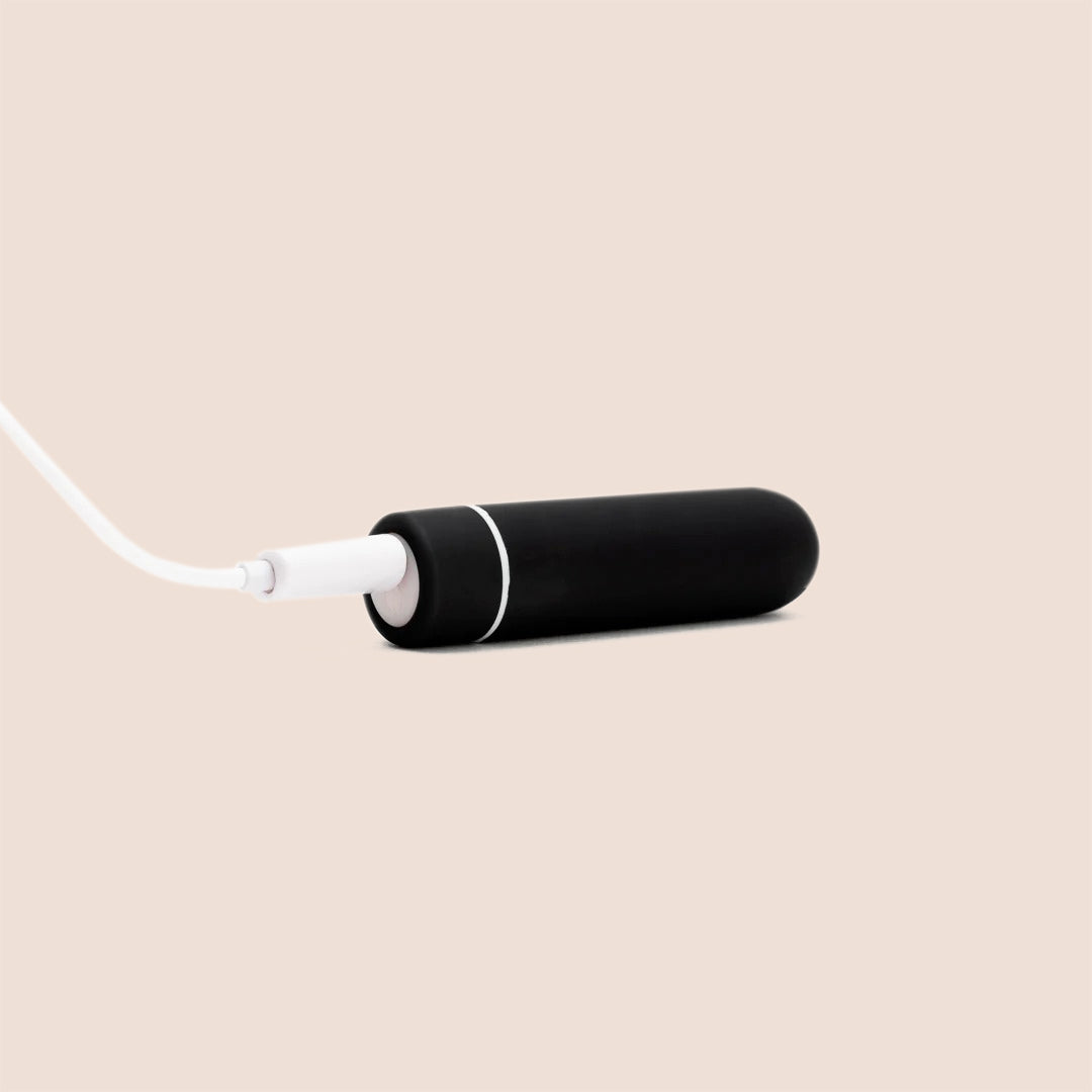 SIMPLI Vibrating Bullet 01 | silicone rechargeable