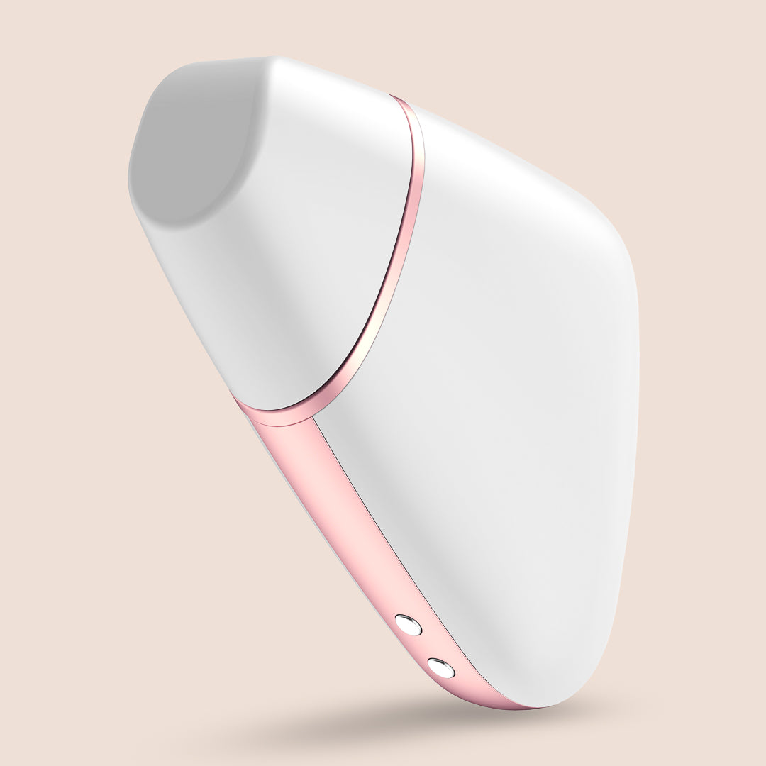 Satisfyer Love Triangle | air-pulse stimulation & vibrations with travel cap