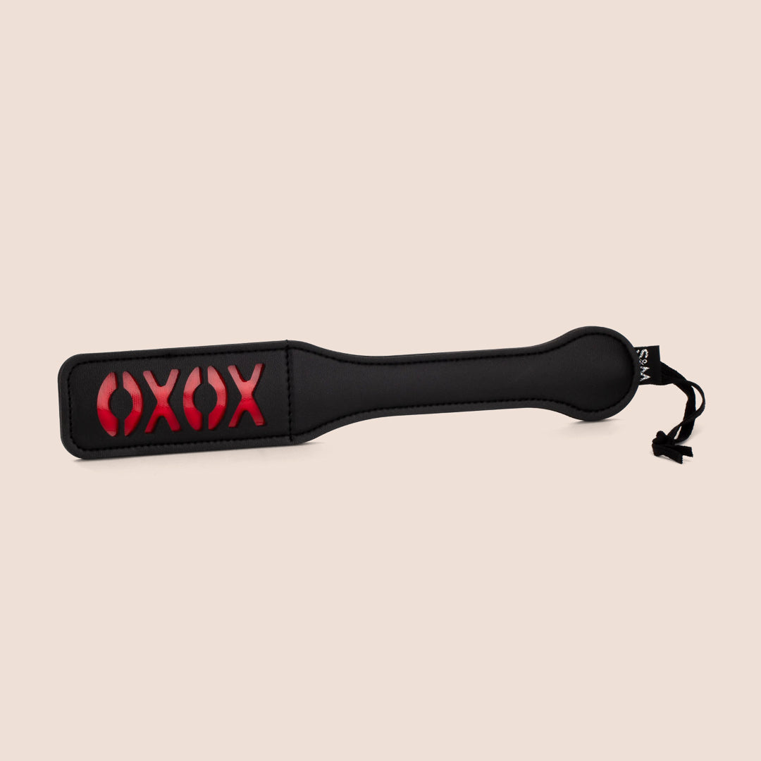 Sex & Mischief Vinyl Paddle, XOXO | leaves a xoxo impression