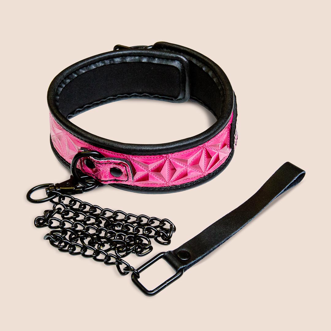 Sinful Collar and Leash | with adjustable closure