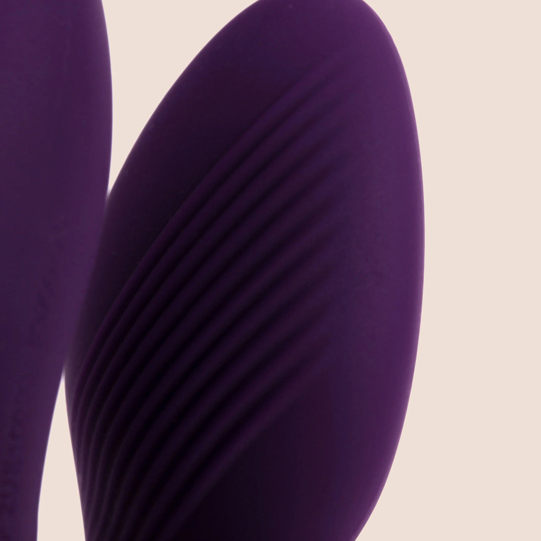 We-Vibe Chorus | hands-free clitoral and G-spot stimulation