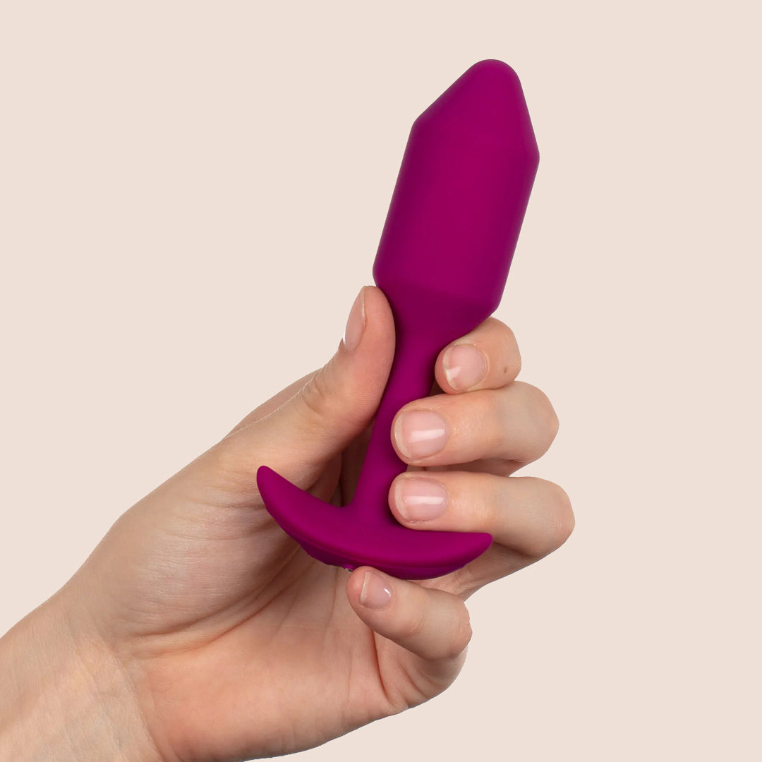 b-Vibe vibrating snug plug 2 | rechargeable vibrating weighted silicone